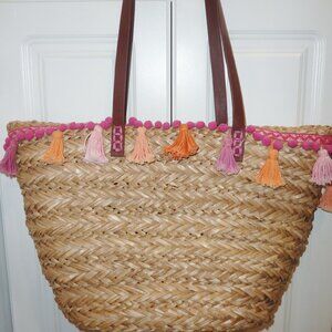 Adorable Straw Shoulder Purse With Tassels and Print Stitching